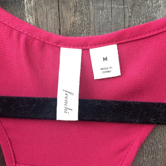 Fuchsia tank top - Picture 3 of 6